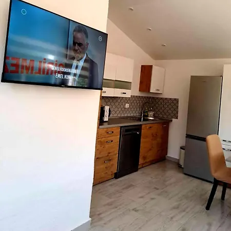 Apartment Danica With Balconies & Garden, 3 Min Walk To The