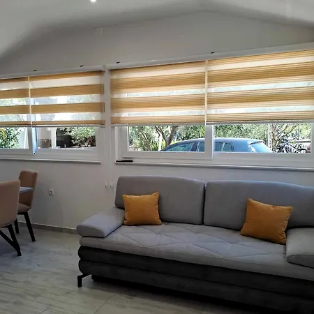 Apartment Danica With Balconies & Garden, 3 Min Walk To The